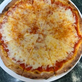 Traditional Plain Pizza - Lunch