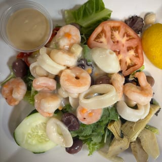 Mediterranean Salad